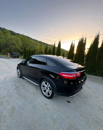 Mercedes-Benz GLE cena 139999 przebieg: 130000, rok produkcji 2017 z Rzeszów małe 121